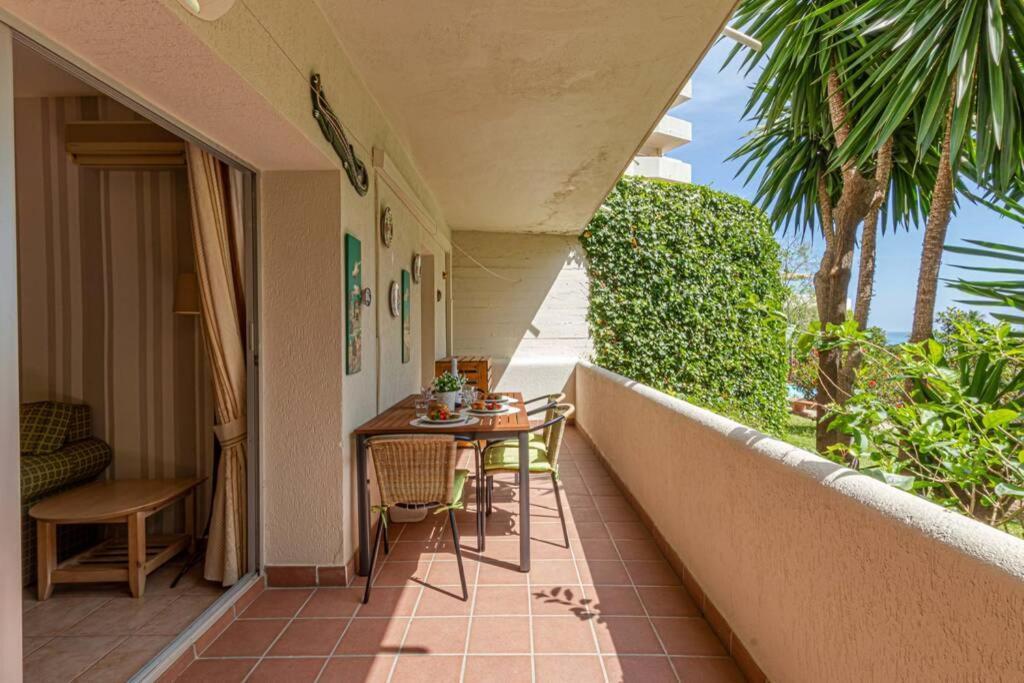 797 Holiday Rentals- Precioso Piso Con Vistas Al Jardin En Benalbeach 贝纳尔马德纳 外观 照片